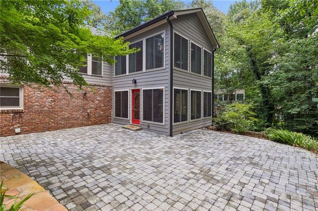 2383 Riverglenn Circle, Atlanta, GA 30338