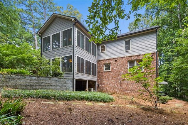 2383 Riverglenn Circle, Atlanta, GA 30338
