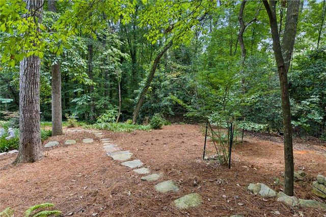 2383 Riverglenn Circle, Atlanta, GA 30338