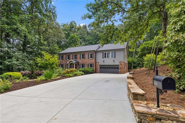2383 Riverglenn Circle, Atlanta, GA 30338