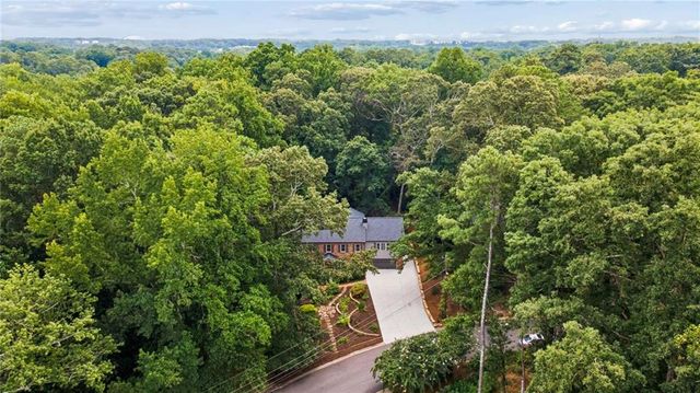 2383 Riverglenn Circle, Atlanta, GA 30338
