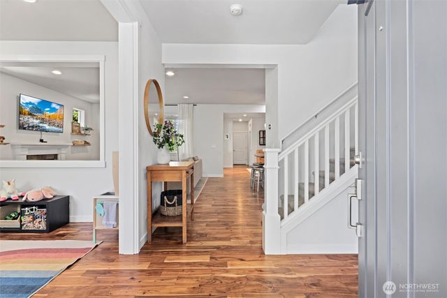 9306 Nye Avenue SE, Snoqualmie, WA 98065