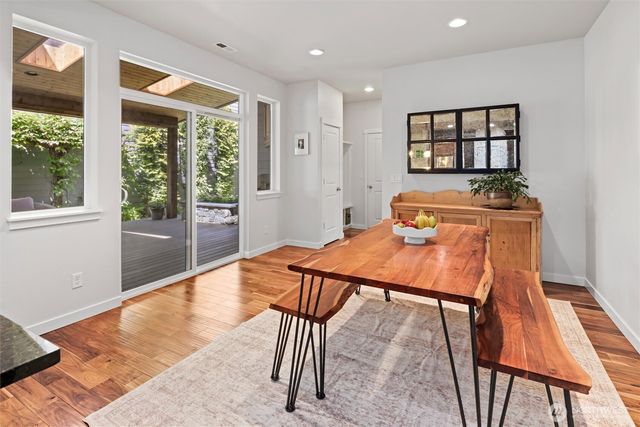 9306 Nye Avenue SE, Snoqualmie, WA 98065