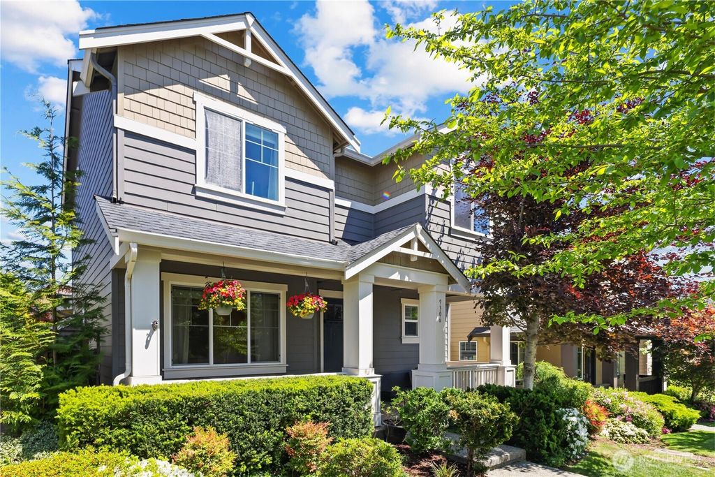 9306 Nye Avenue SE, Snoqualmie, WA 98065