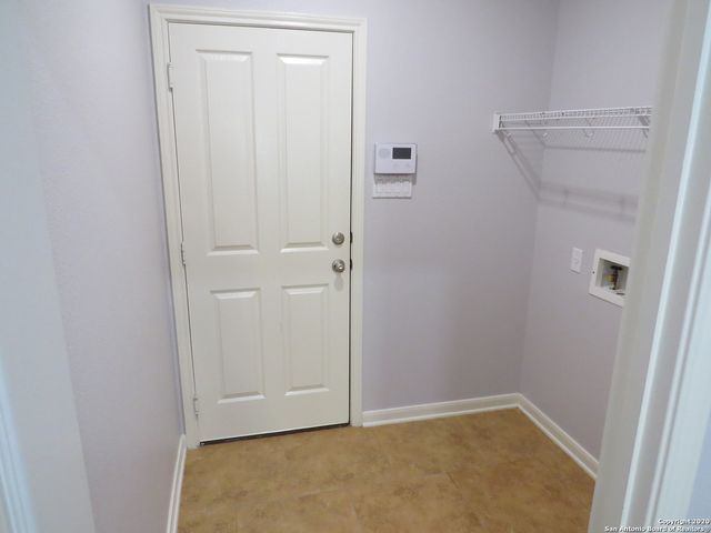 561 SLIPPERY ROCK, Cibolo, TX 78108
