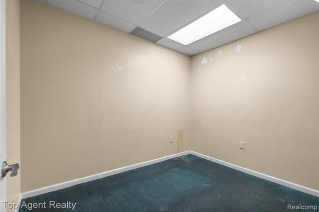 33241 Mound Road, Sterling Heights, MI 48310