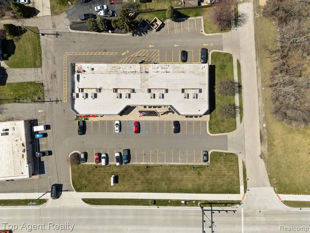 33241 Mound Road, Sterling Heights, MI 48310