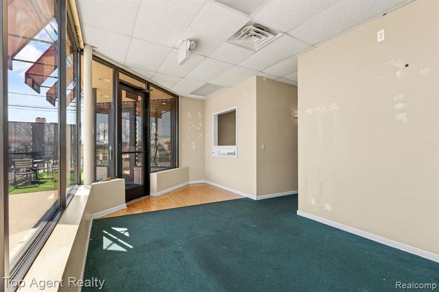 33241 Mound Road, Sterling Heights, MI 48310