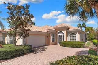 5271 Hawkesbury WAY, Naples, FL 34119