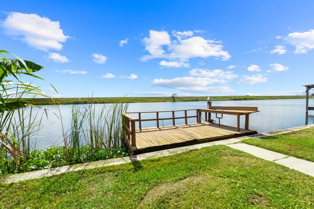 6538 Us Highway 441 SE, Okeechobee, FL 34974