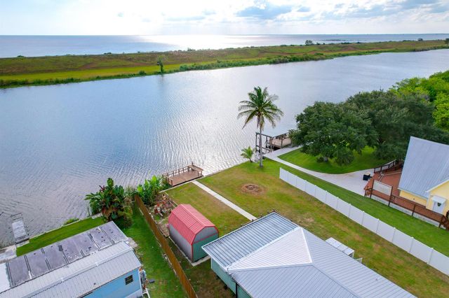 6538 Us Highway 441 SE, Okeechobee, FL 34974