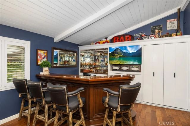 264 E Radcliffe Drive, Claremont, CA 91711