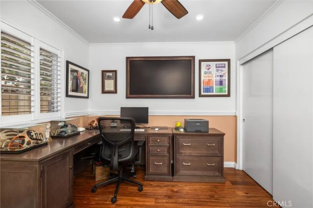 264 E Radcliffe Drive, Claremont, CA 91711