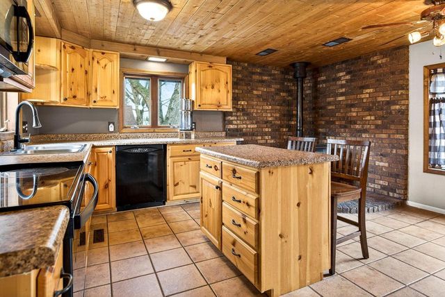 936 LINCOLN STREET, Menasha, WI 54952