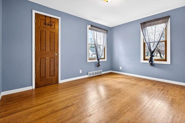 936 LINCOLN STREET, Menasha, WI 54952