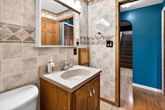 936 LINCOLN STREET, Menasha, WI 54952