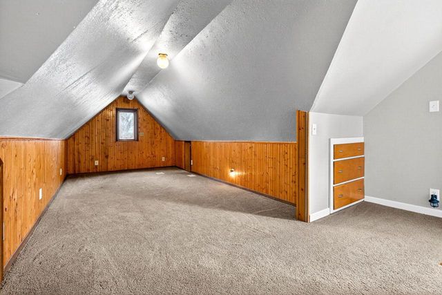 936 LINCOLN STREET, Menasha, WI 54952