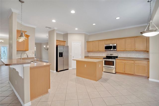 2615 LAKEMOOR DRIVE, Orlando, FL 32828