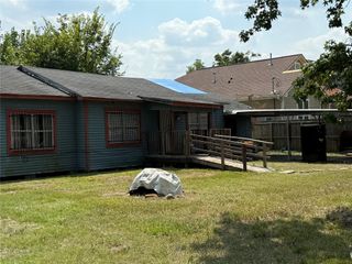 8222 Mosswood Drive, Houston, TX 77028