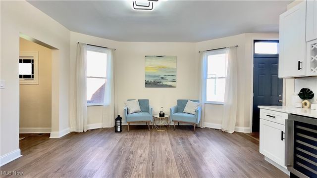 1911 Corning Avenue, Cleveland, OH 44109