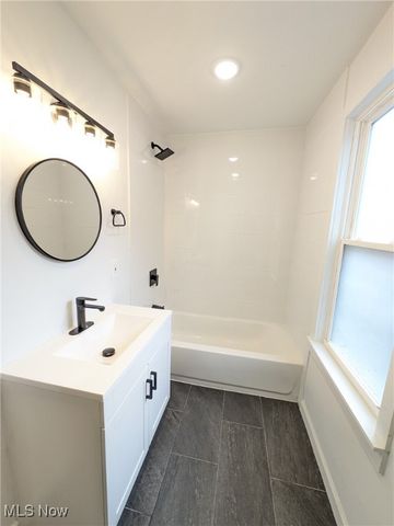 1911 Corning Avenue, Cleveland, OH 44109