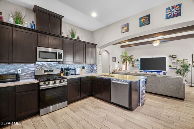 13737 GARFORTH Avenue, El Paso, TX 79928