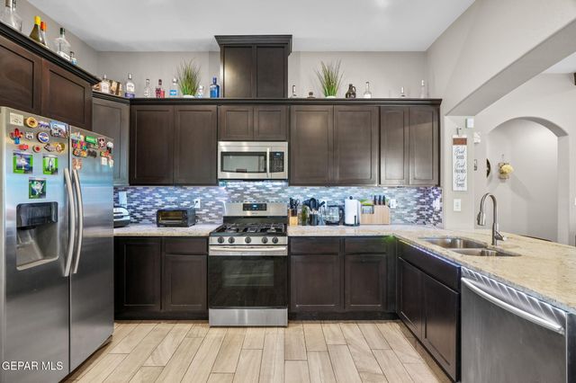 13737 GARFORTH Avenue, El Paso, TX 79928