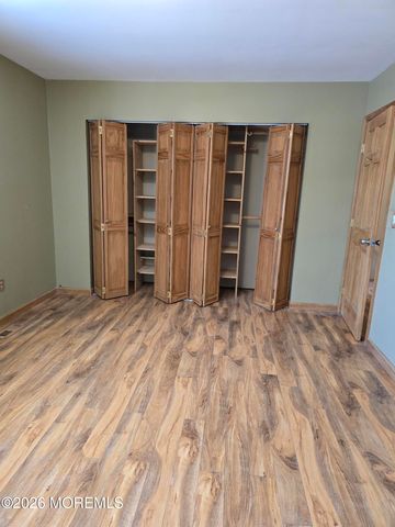 22 Mizzen Drive, Barnegat, NJ 08005