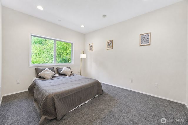 844 Holbeck Drive, Camano Island, WA 98282