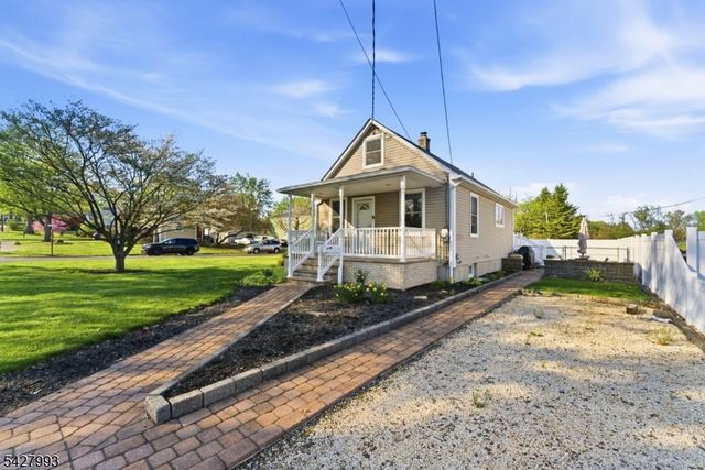 12 Driscoll St, Manville Boro, NJ 08835