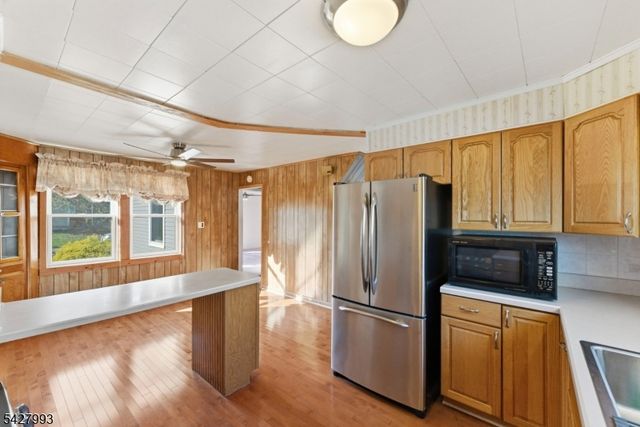 12 Driscoll St, Manville Boro, NJ 08835