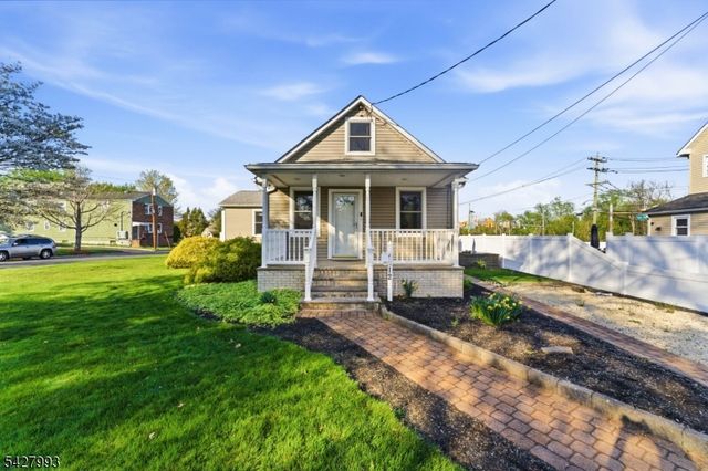 12 Driscoll St, Manville Boro, NJ 08835