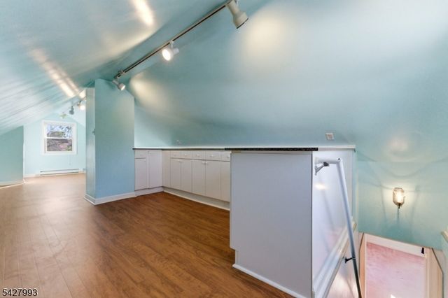 12 Driscoll St, Manville Boro, NJ 08835