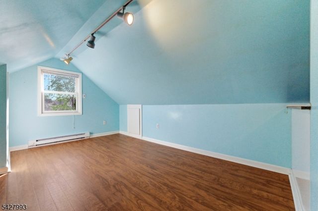 12 Driscoll St, Manville Boro, NJ 08835