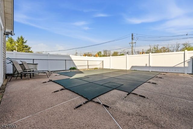 12 Driscoll St, Manville Boro, NJ 08835