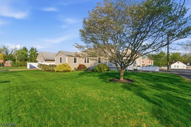 12 Driscoll St, Manville Boro, NJ 08835