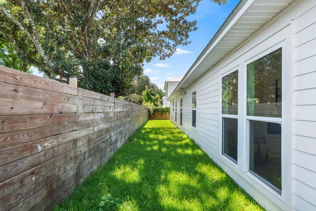 113 Fletcher Way, Destin, FL 32541