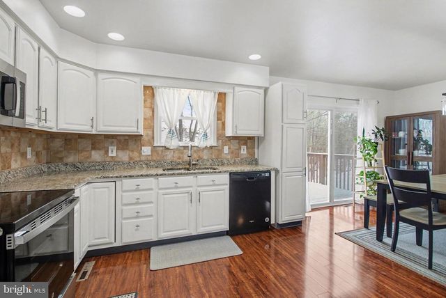 568 KELKER ST, Oberlin, PA 17113