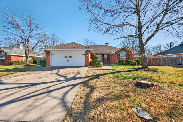 905 Calder Street, Howe, TX 75459