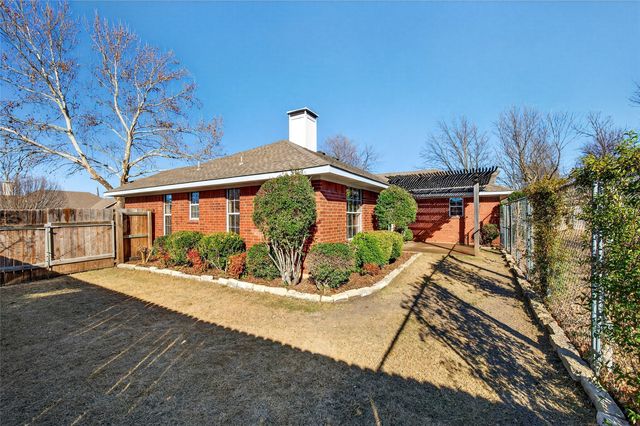 905 Calder Street, Howe, TX 75459