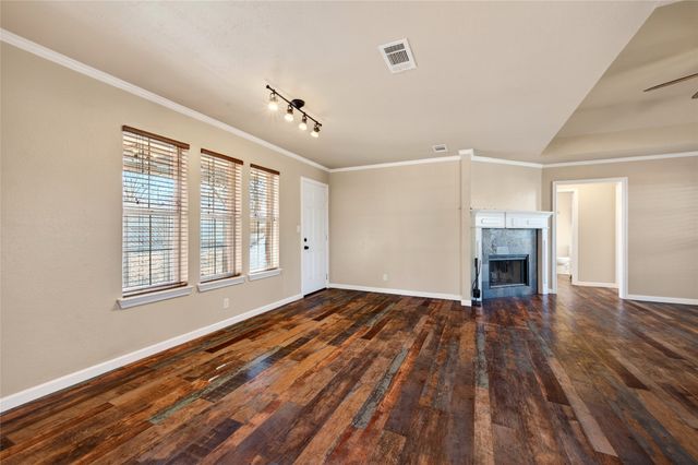 905 Calder Street, Howe, TX 75459