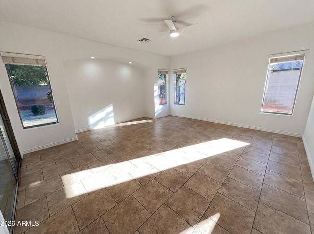 7326 N KIRSTEN Avenue, Glendale, AZ 85305