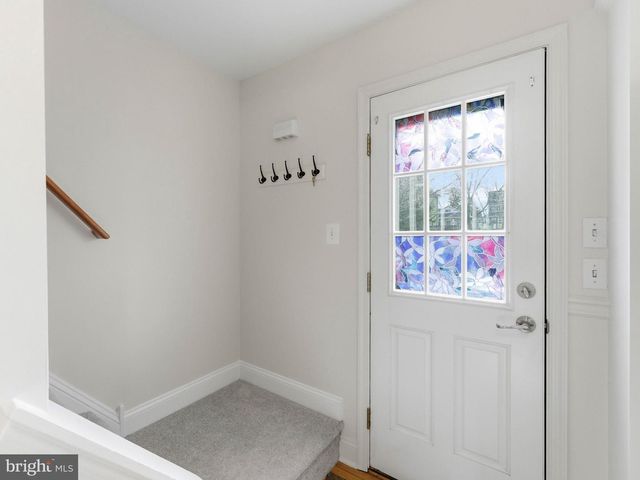 402 AUSTIN AVE, Barrington, NJ 08007