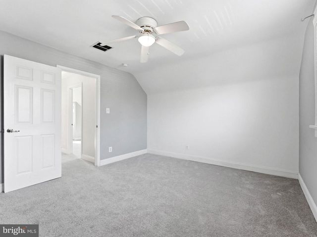 402 AUSTIN AVE, Barrington, NJ 08007