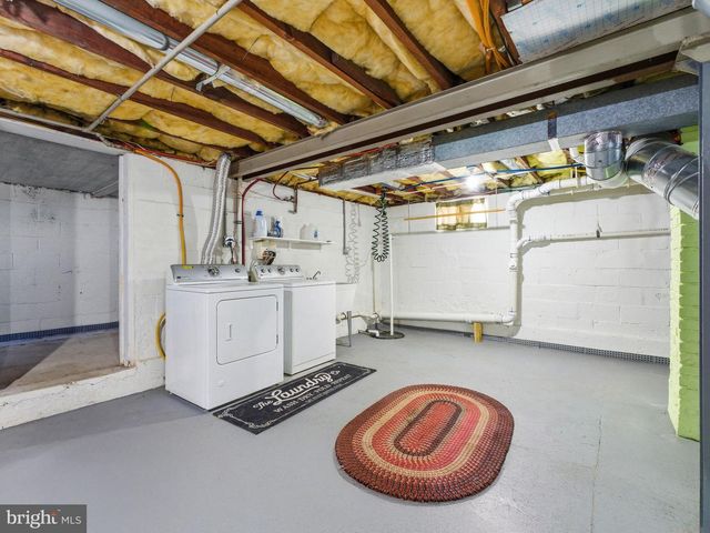 402 AUSTIN AVE, Barrington, NJ 08007