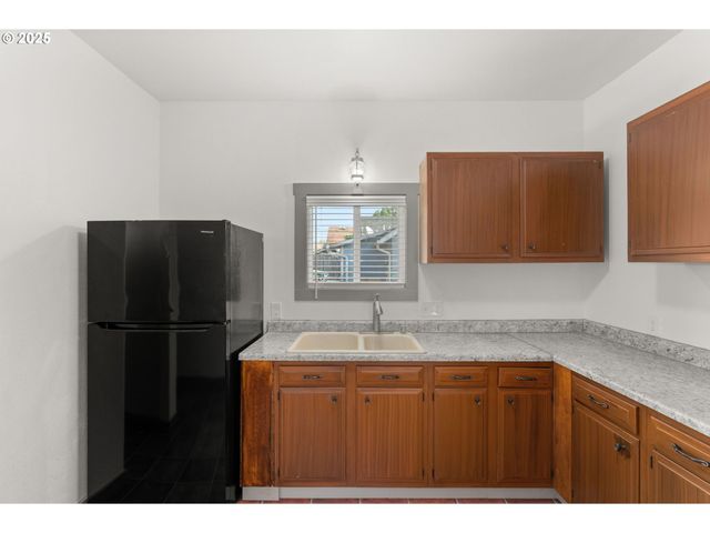 625 S GOLD St, Centralia, WA 98531