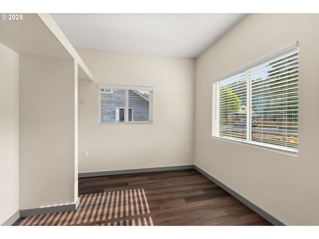 625 S GOLD St, Centralia, WA 98531