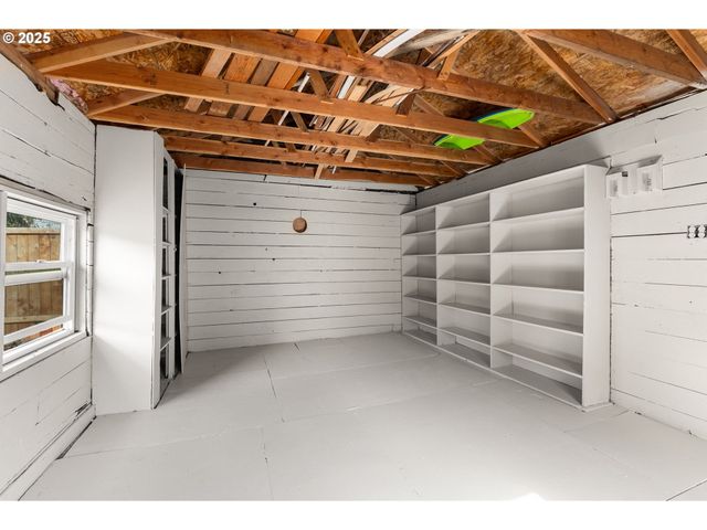 625 S GOLD St, Centralia, WA 98531