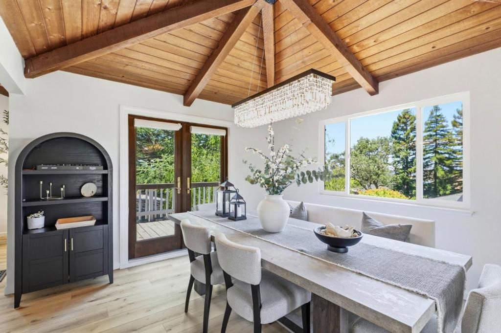 Image 19 of property listing at 3460 Oak Hill Court, Morgan Hill, CA 95037