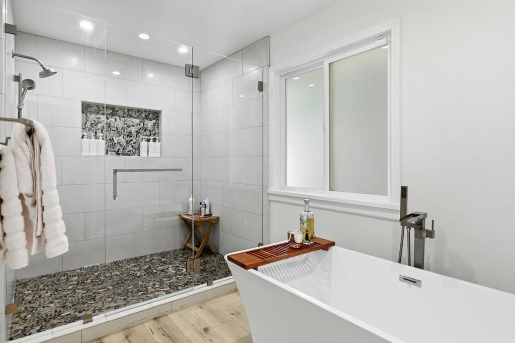 Image 35 of property listing at 3460 Oak Hill Court, Morgan Hill, CA 95037